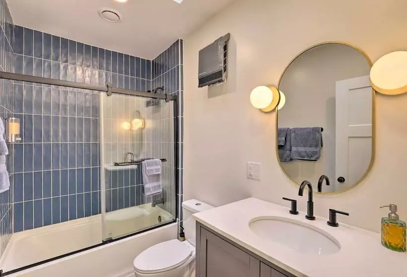 Pet Friendly Asheville Retreat W/ Hot Tub