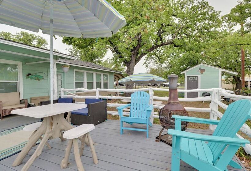 Pet Friendly Lake Buchanan Retreat W/ Fire Pit!