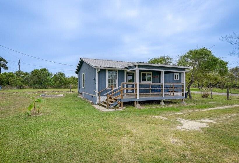 Pet Friendly Rockport House   4 Mi To Goose Island