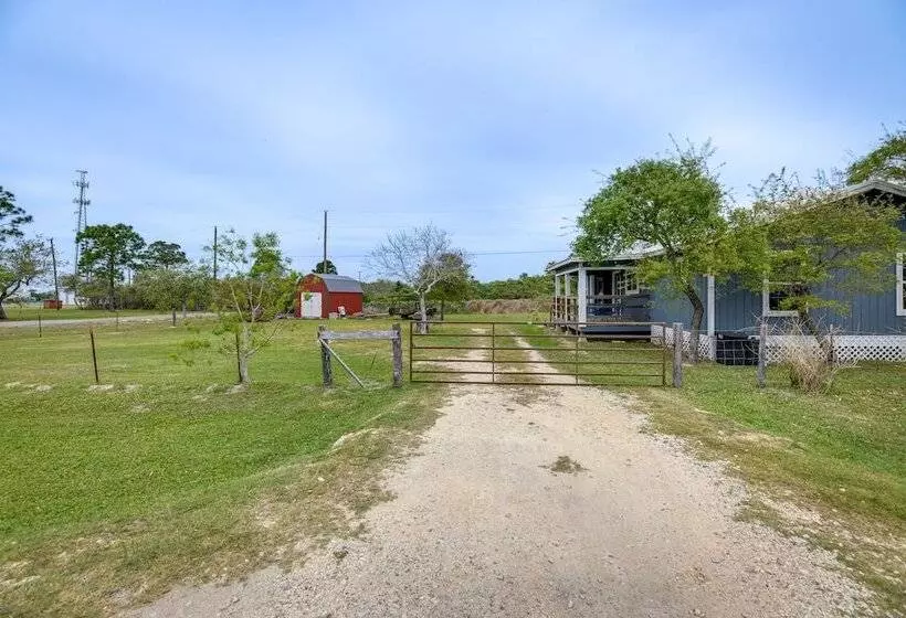 Pet Friendly Rockport House   4 Mi To Goose Island