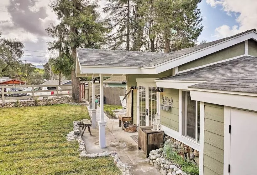 Pet Friendly Trabuco Canyon Cottage W/ Yard!
