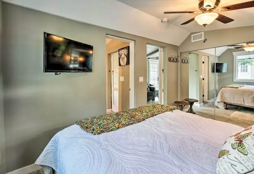Pet Friendly Trabuco Canyon Cottage W/ Yard!