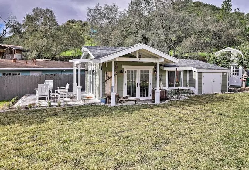 Pet Friendly Trabuco Canyon Cottage W/ Yard!