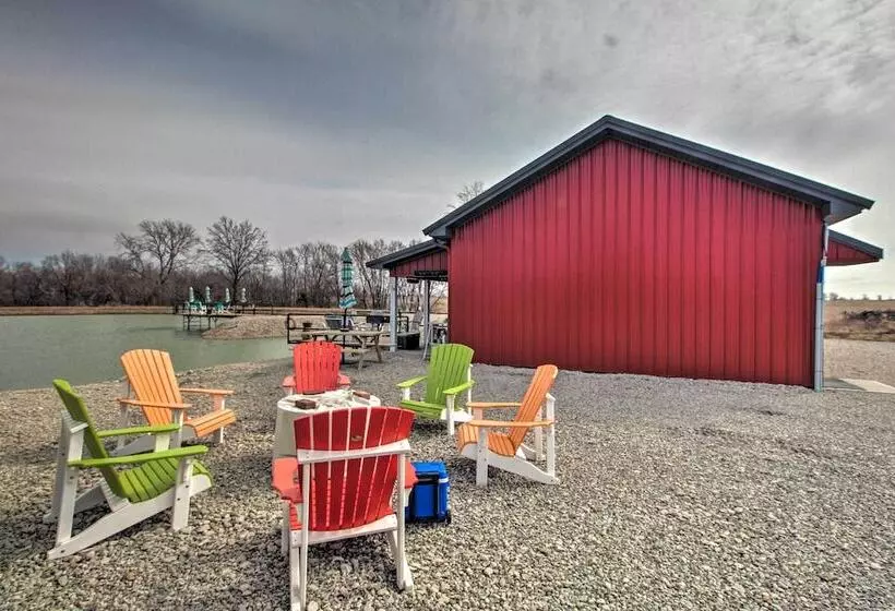 Pheasant Game Farm Missouri Vacation Rental!