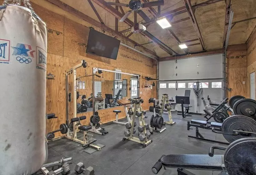 Pheasant Game Farm Missouri Vacation Rental!