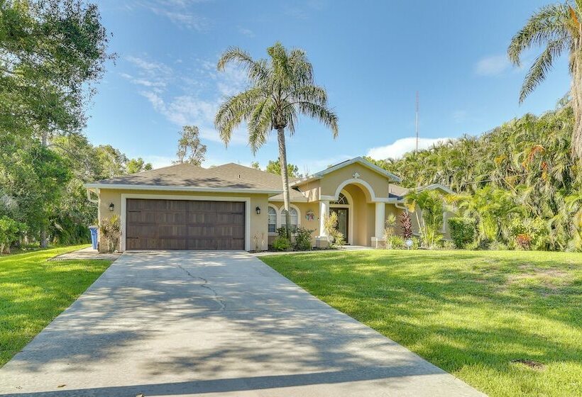 Private Fort Myers Escape W/ Screened Pool & Lanai