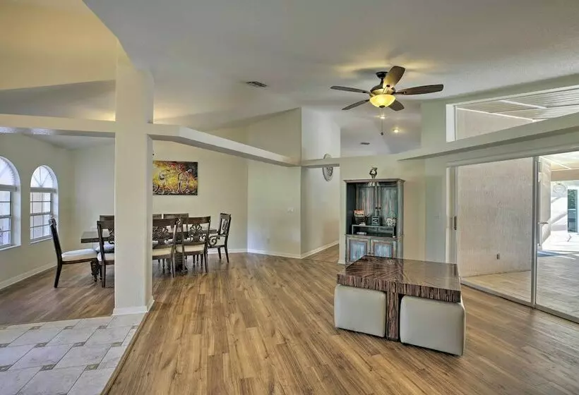 Private Fort Myers Escape W/ Screened Pool & Lanai