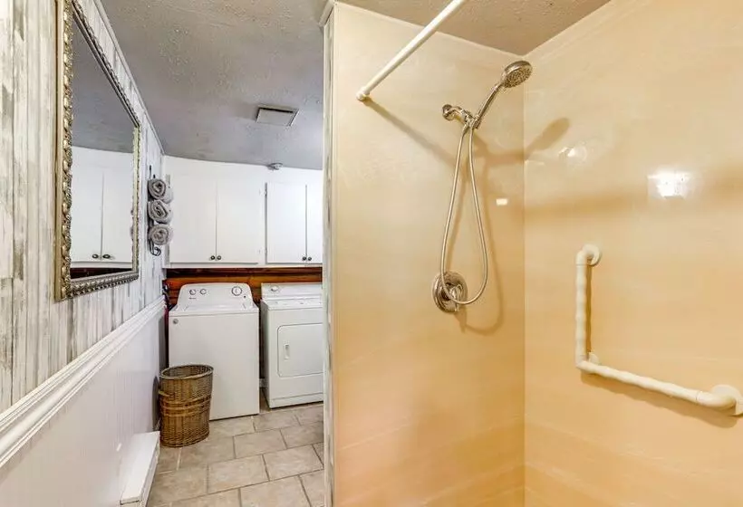 Quiet Shiloh Retreat W/ Spacious Yard & Fireplace!