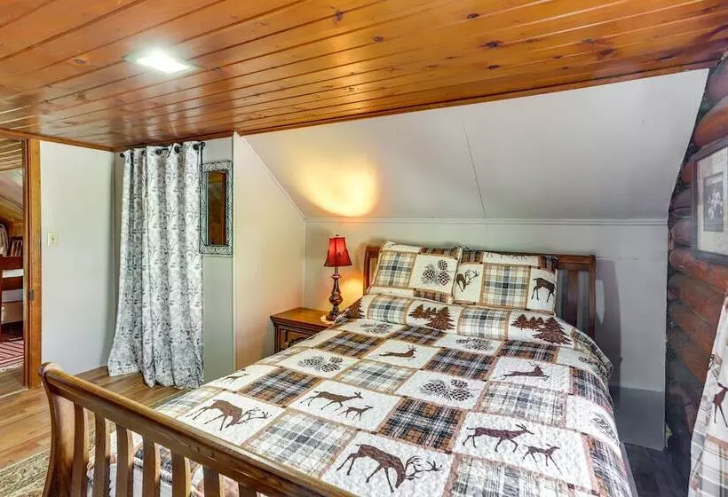 Quiet Shiloh Retreat W/ Spacious Yard & Fireplace!