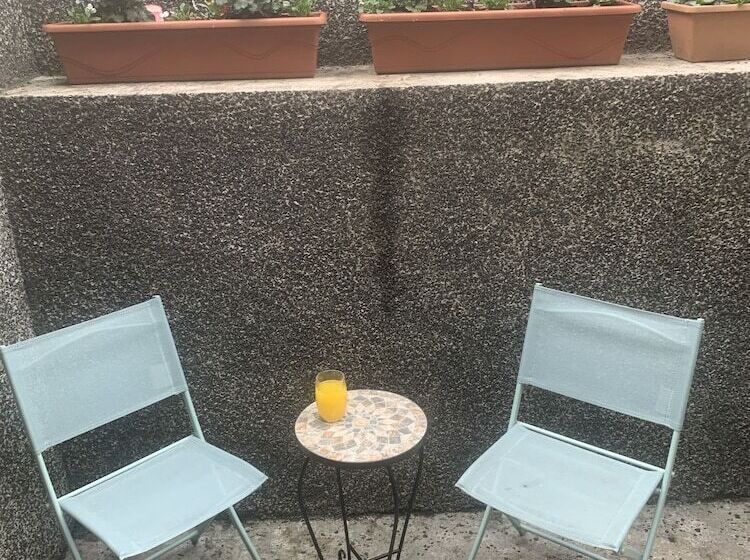 إقامة Beautiful 2 Bed House In Larne With Free Parking