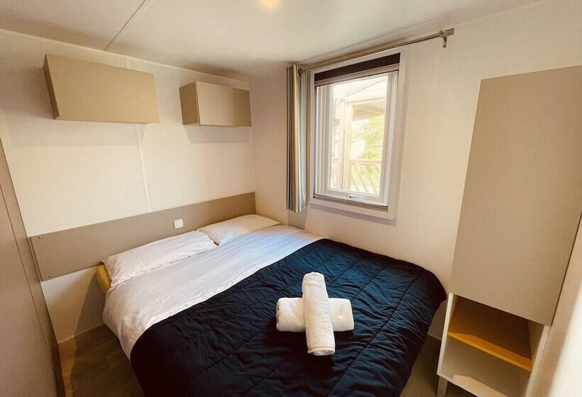 منتجع Camping Tonnara