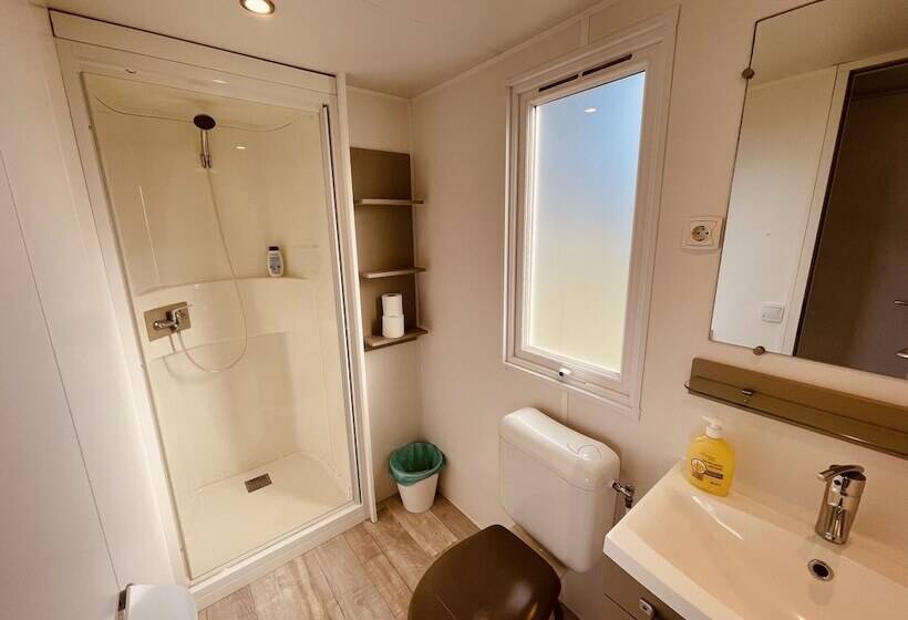 منتجع Camping Tonnara