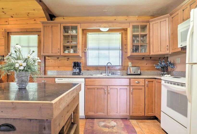 On Farm: Rustic Carmine Log Cabin W/ Porch!