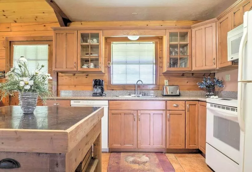 On Farm: Rustic Carmine Log Cabin W/ Porch!