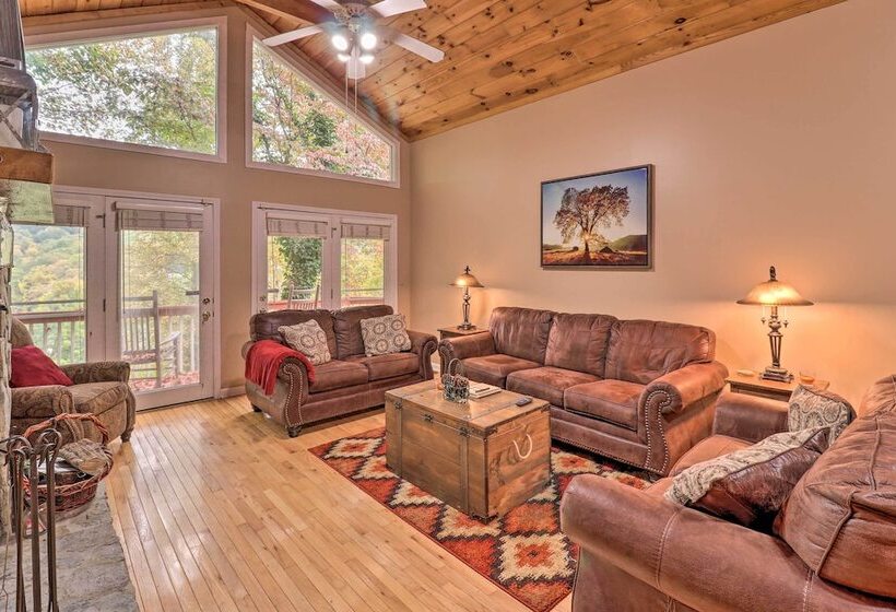Rustic Red Cabin W/ Deck In Maggie Valley Club!