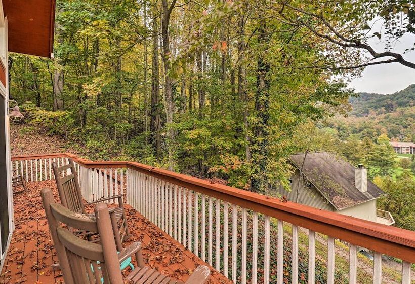 Rustic Red Cabin W/ Deck In Maggie Valley Club!