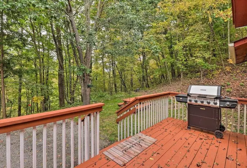 Rustic Red Cabin W/ Deck In Maggie Valley Club!