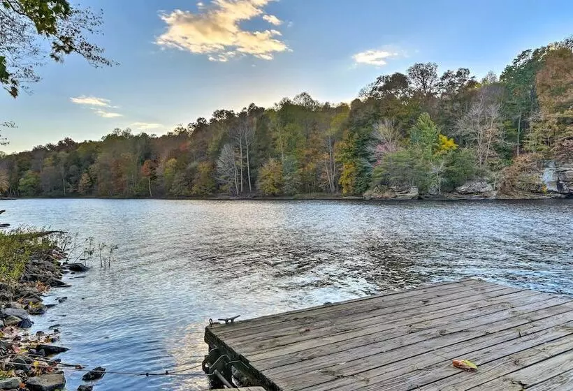 Serene Lewisburg Lakefront Retreat W/ Dock