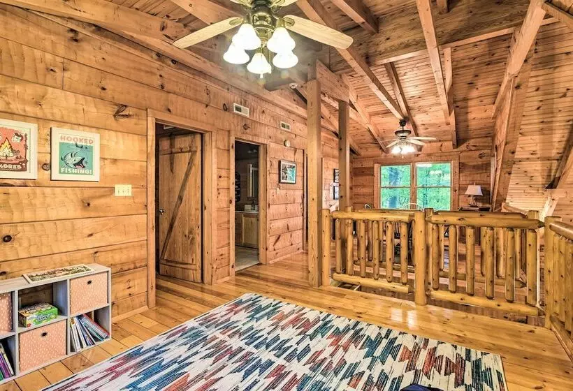 Serene Lewisburg Lakefront Retreat W/ Dock