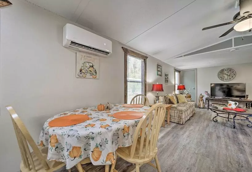 Bring A Pet: Smoky Mtn Vacation Rental W/ Yard!