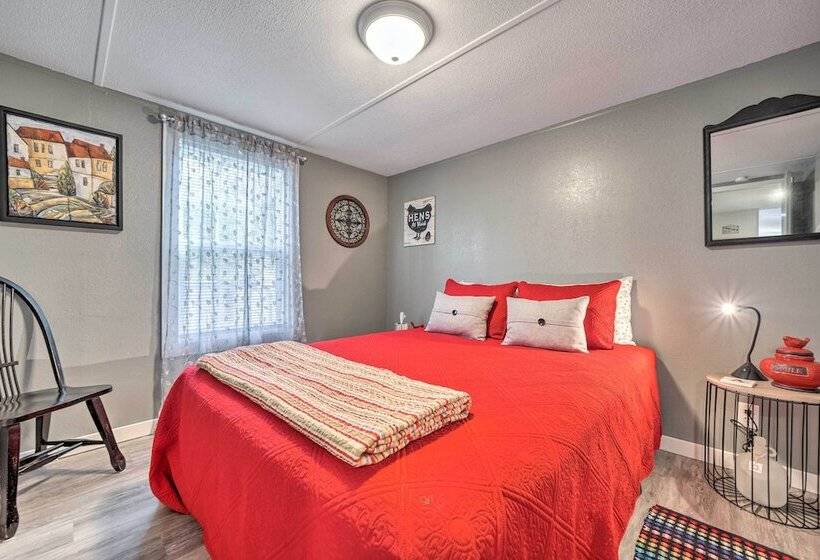 Bring A Pet: Smoky Mtn Vacation Rental W/ Yard!