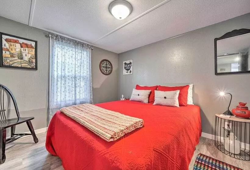 Bring A Pet: Smoky Mtn Vacation Rental W/ Yard!