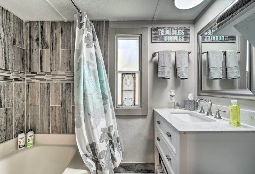 Bring A Pet: Smoky Mtn Vacation Rental W/ Yard!