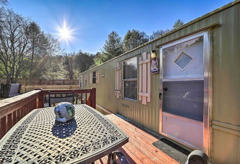 Bring A Pet: Smoky Mtn Vacation Rental W/ Yard!