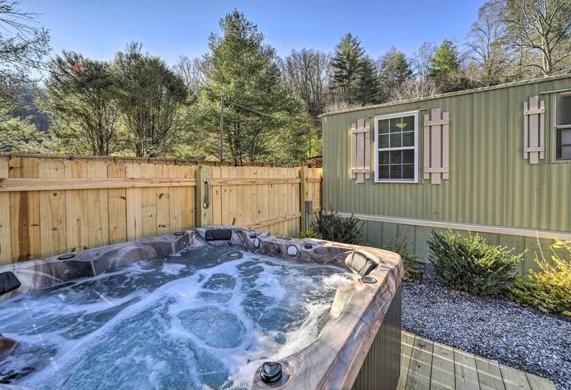 Bring A Pet: Smoky Mtn Vacation Rental W/ Yard!