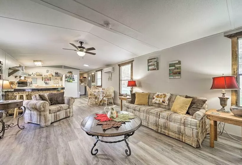 Bring A Pet: Smoky Mtn Vacation Rental W/ Yard!