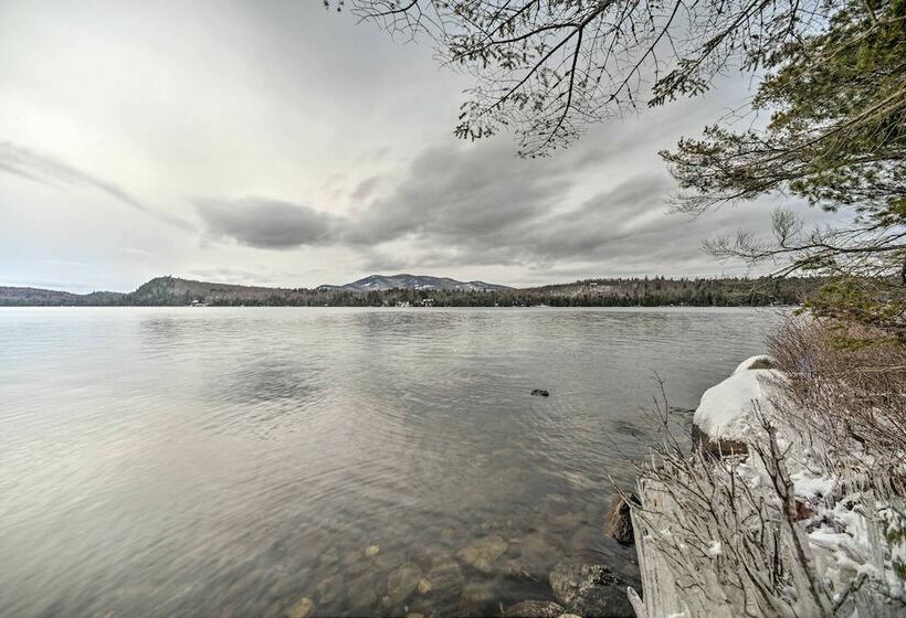 Spacious Cabin On Silver Lake: Hike & Ski!