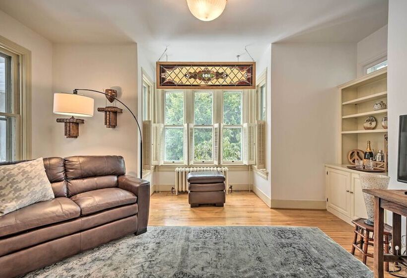 Spacious Getaway: 7 Mi To Whitetail Slopes!