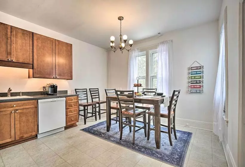 Spacious Getaway: 7 Mi To Whitetail Slopes!