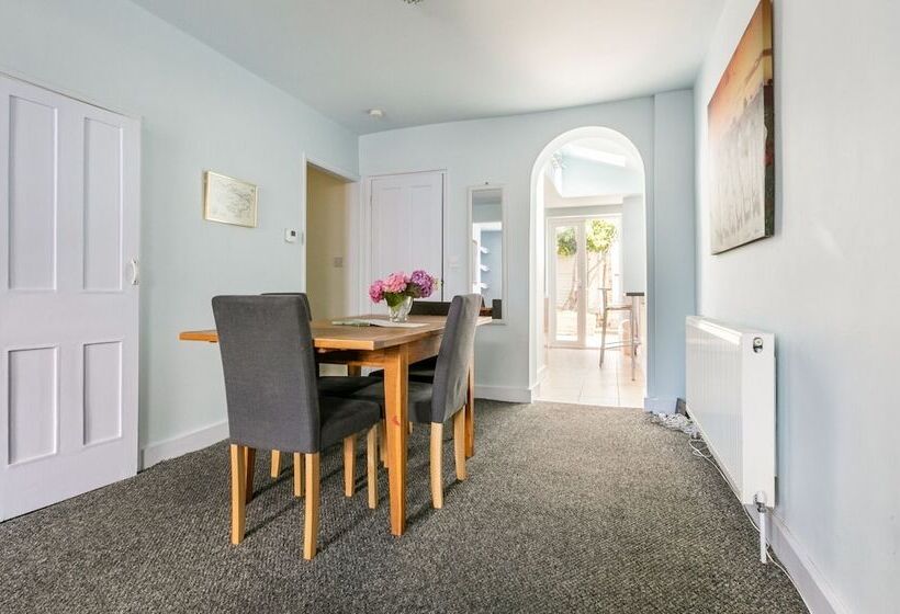 2 B&b 40 Percent Off Weekly Half Price Monthly