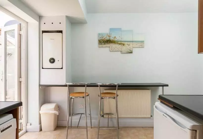 2 B&b 40 Percent Off Weekly Half Price Monthly