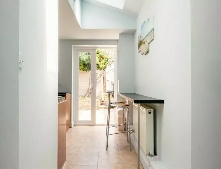 2 B&b 40 Percent Off Weekly Half Price Monthly