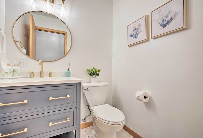 Stunning Waterfront Home W/ Fireplace & Grill