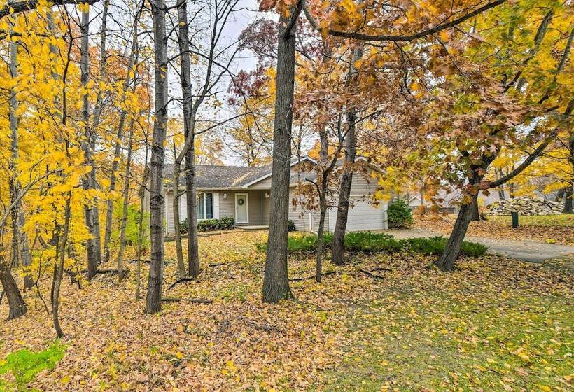 Stunning Waterfront Home W/ Fireplace & Grill