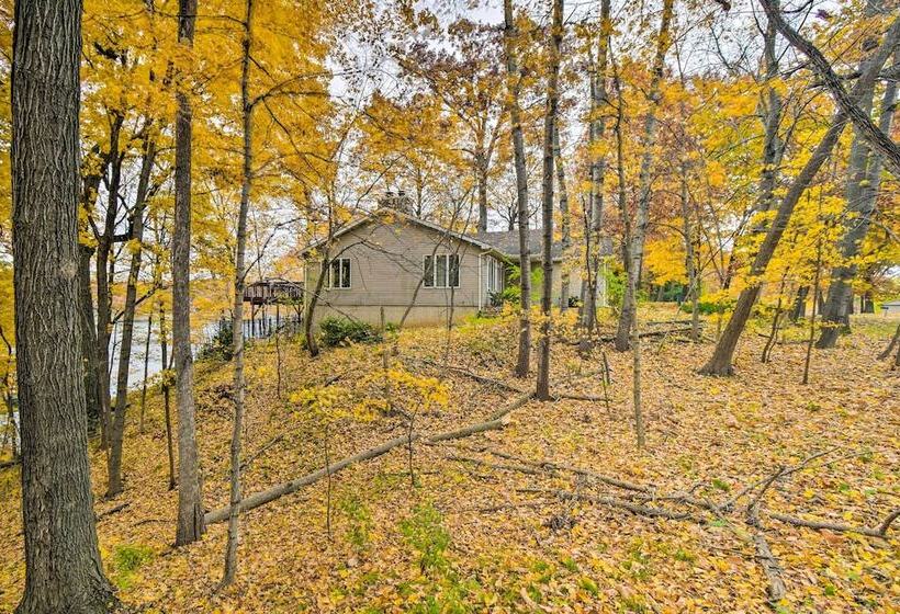Stunning Waterfront Home W/ Fireplace & Grill