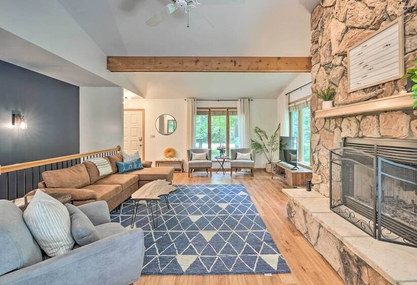 Stunning Waterfront Home W/ Fireplace & Grill