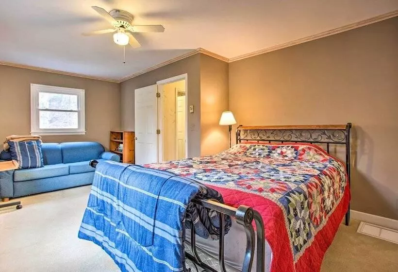 Blue Ridge Mountain Escape ~ 8 Mi To Chimney Rock