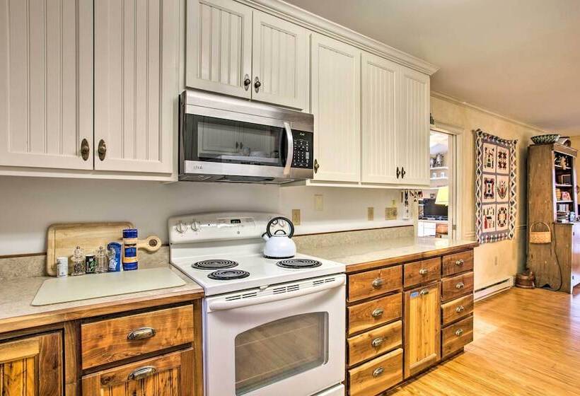 Blue Ridge Mountain Escape ~ 8 Mi To Chimney Rock