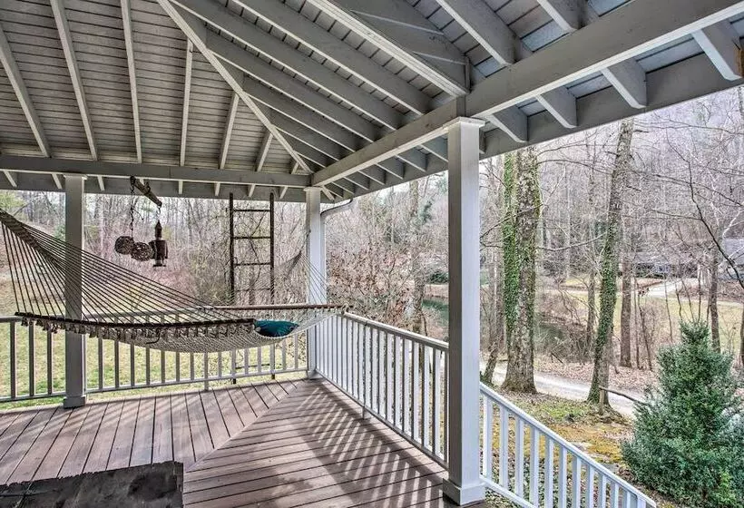 Blue Ridge Mountain Escape ~ 8 Mi To Chimney Rock