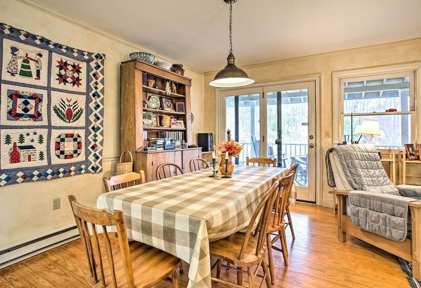 Blue Ridge Mountain Escape ~ 8 Mi To Chimney Rock