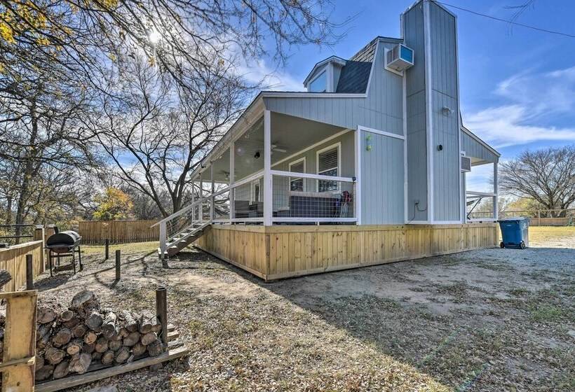 Bright Brownwood Home With On Site River Access!