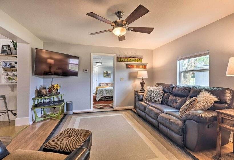 Carthage Family Home W/porch + Horse Boarding