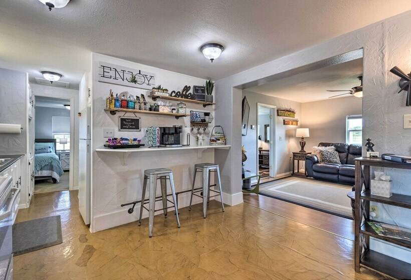 Carthage Family Home W/porch + Horse Boarding