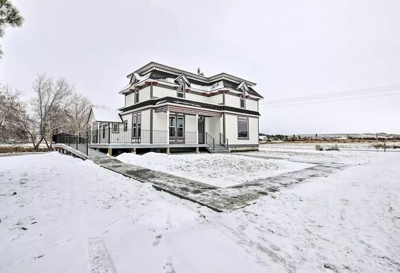 Charming Stevensville Home W/ Open Yard!