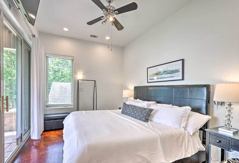 Waterfront Home ~ 4 Mi To Oaklawn Racing Casino!