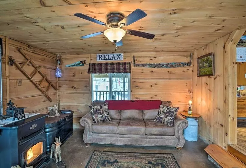 Cozy Catskills Home W/ Pond On 2 Acres!